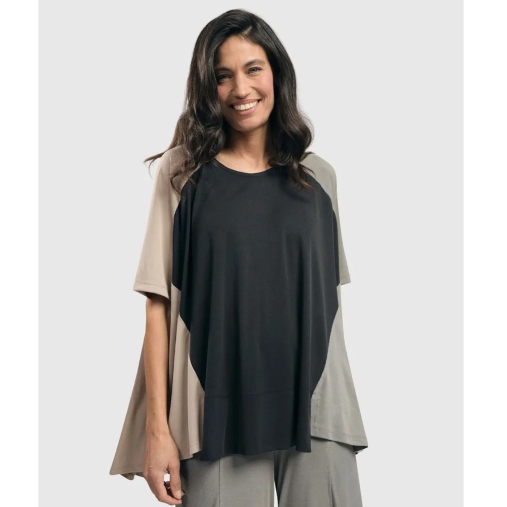 Colorblock Short Sleeve Tunic Top - Black and Taupe